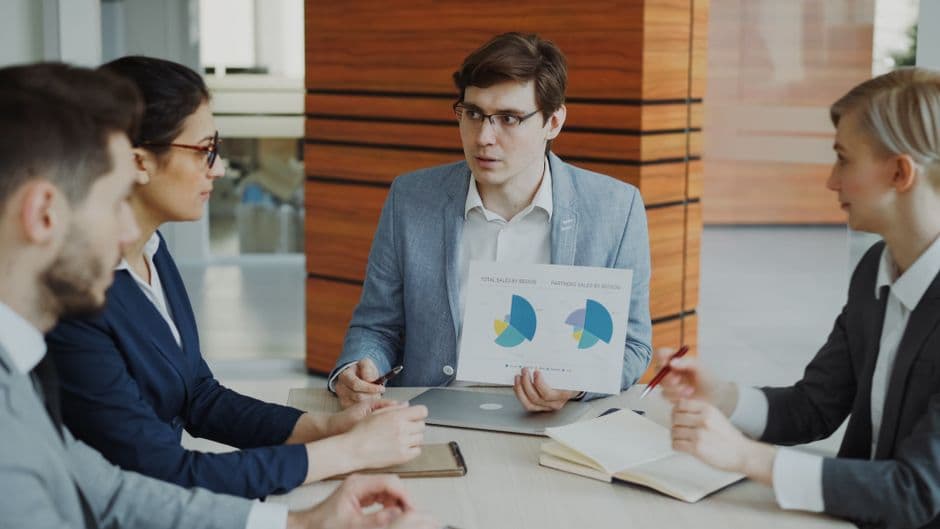 8 Sponsorship Engagement Metrics to Track Live